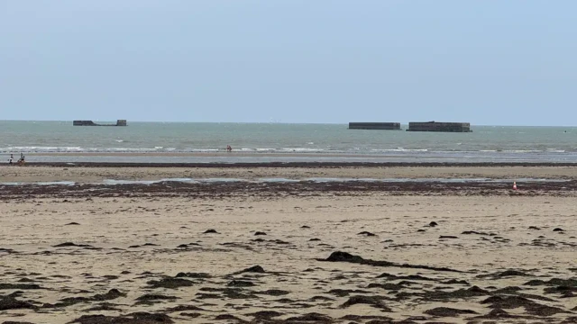 Saint Come de Fresne Mulberry Beach